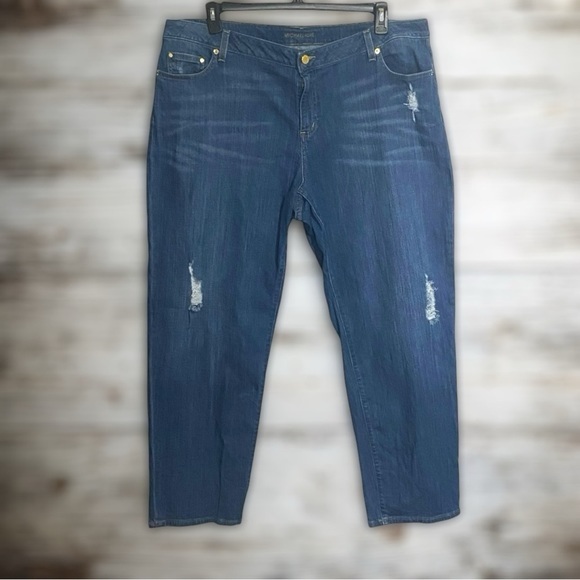Michael Kors Distressed‎ Boyfriend Jean - Picture 1 of 10